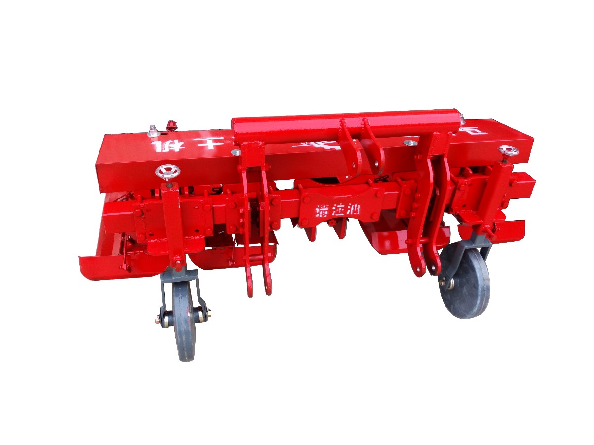 馬鈴薯上土機 拷貝.jpg